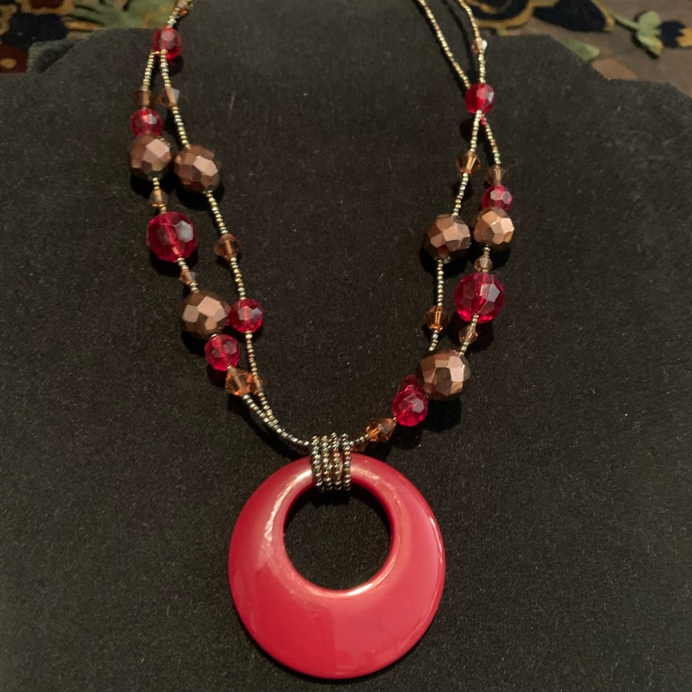 Lia Sophia Necklace ❤️